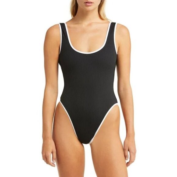 VITAMIN A Reese Reversible One-Piece Swimsuit in Black/White Size X-Small - Picture 11 of 13